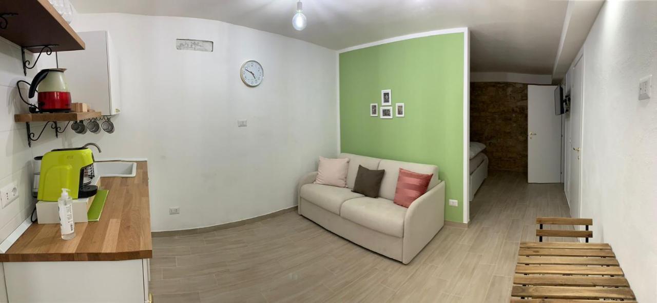 La Pelliccia Apartment Bari Exterior photo